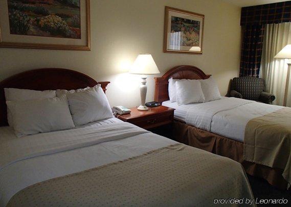 Holiday Inn Greenville-I-85 At Augusta Road แกรนด์วิลล์ ภายนอก รูปภาพ